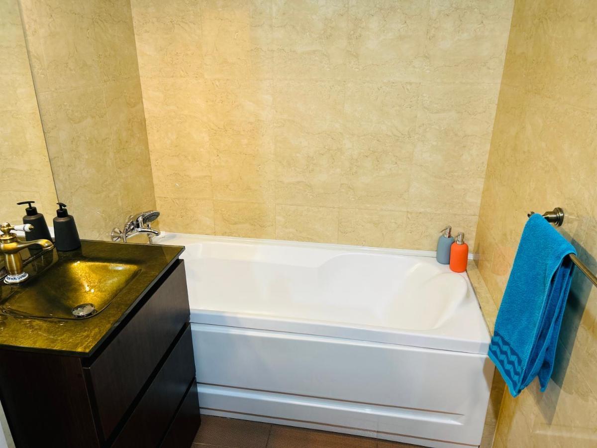 Bucharest Apartment Near The Center, Subway, Mall And Park Dış mekan fotoğraf