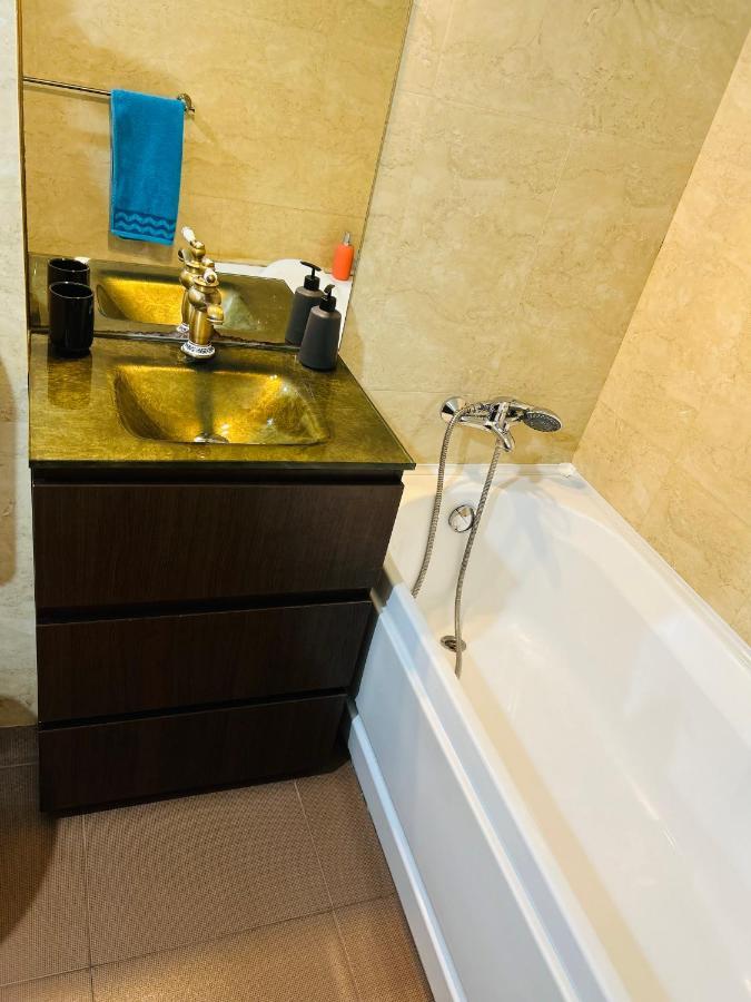 Bucharest Apartment Near The Center, Subway, Mall And Park Dış mekan fotoğraf